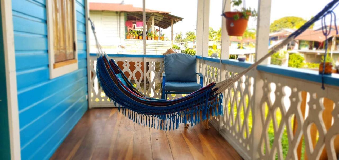 Old Bocasso Hostel Bocas Town Bagian luar foto
